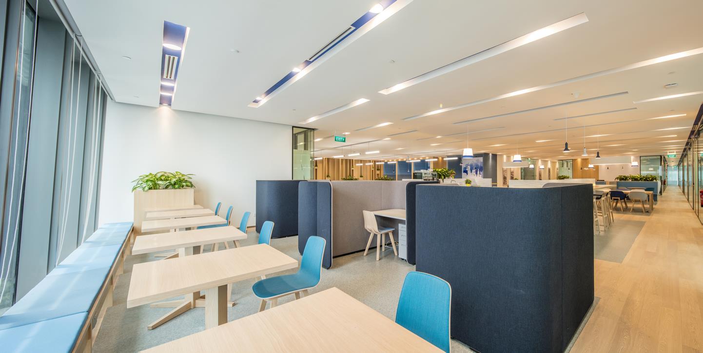 business-lounge-soft-seating-large-windows